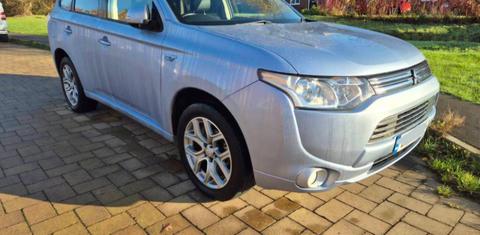 Mitsubishi Outlander 2015