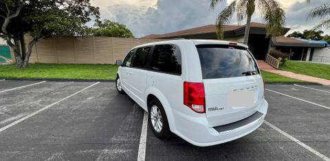Dodge Grand Caravan 2015