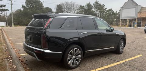 Cadillac VISTIQ 2026