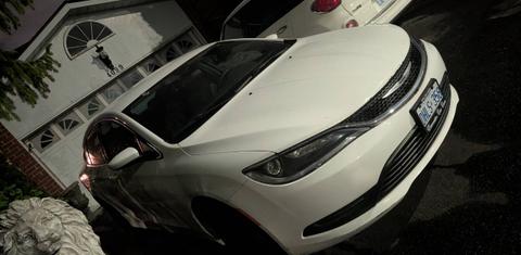 Chrysler 200 2015