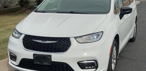 Chrysler Pacifica 2024