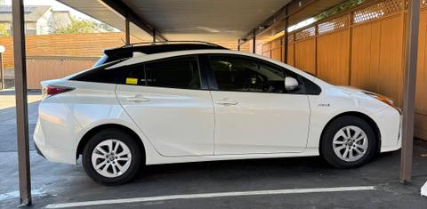 Toyota Prius 2017