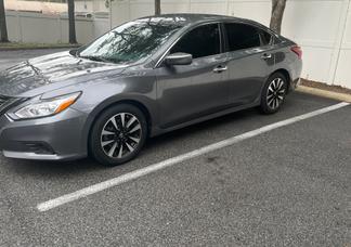 Nissan Altima car