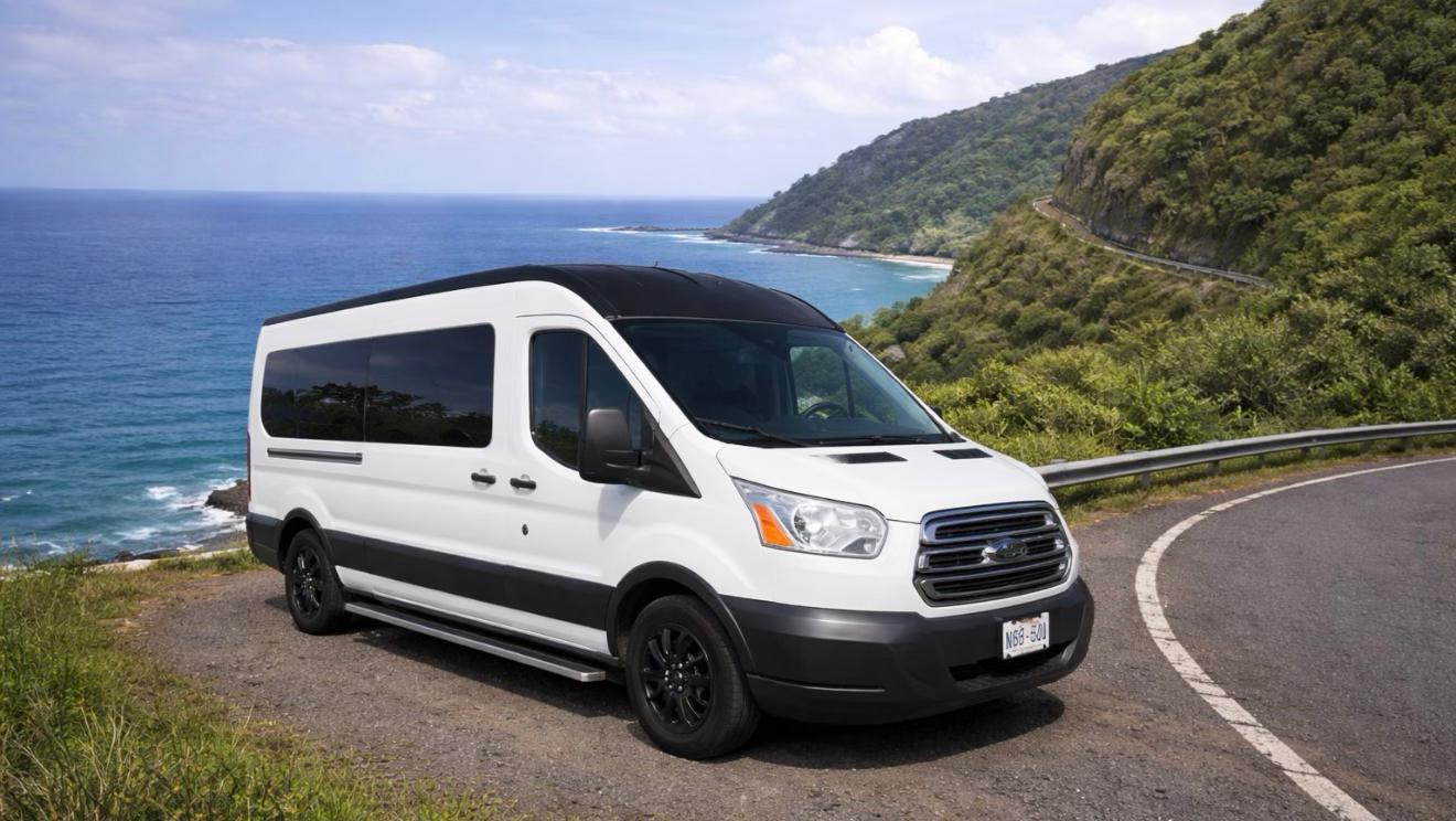 Ford Transit 2017 in Makawao, HI