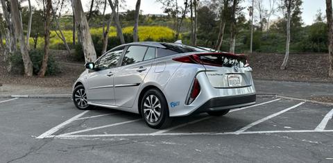 Toyota Prius Prime 2021