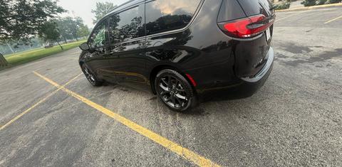 Chrysler Pacifica 2025