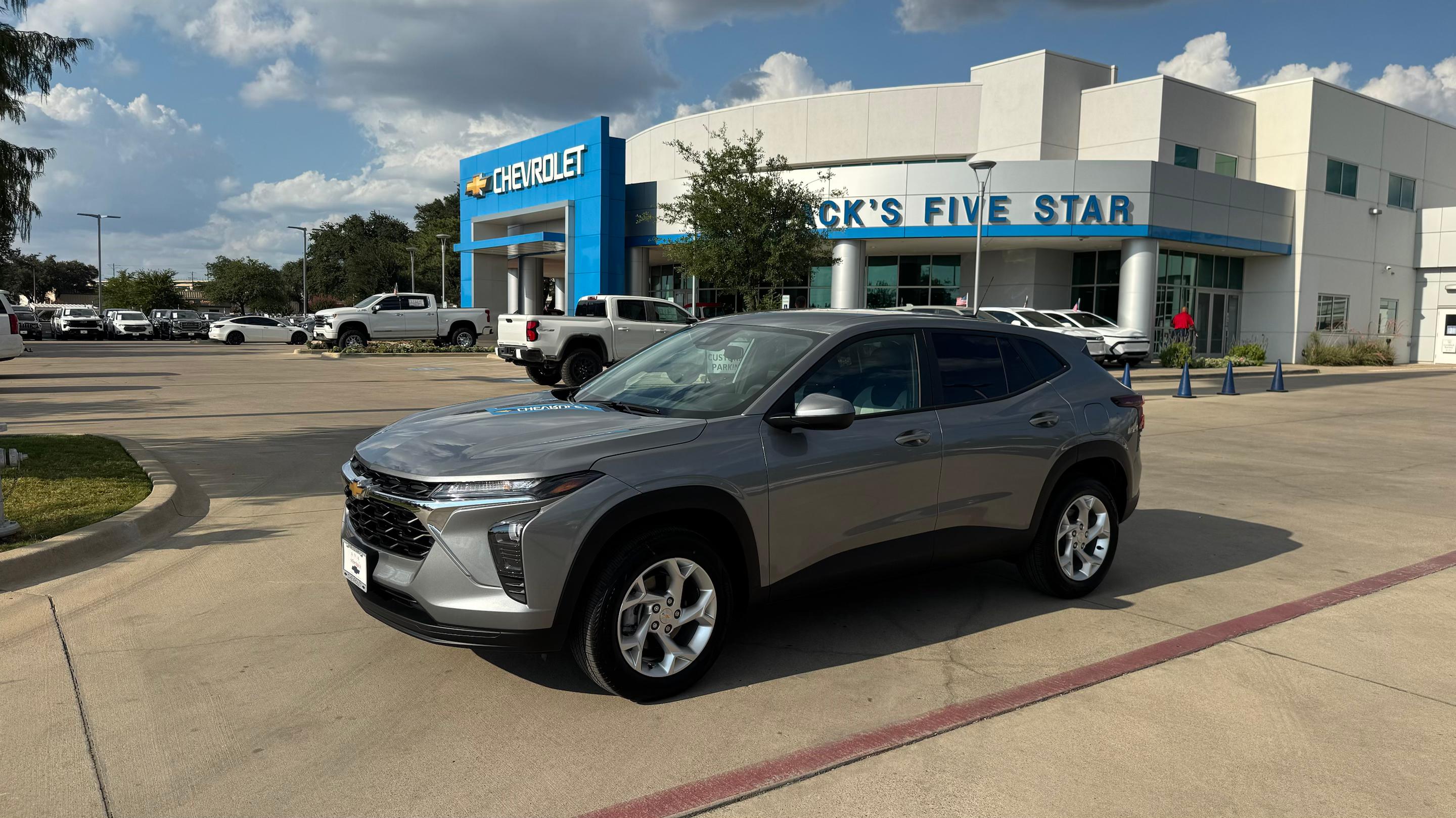 Chevrolet Trax 2025 in Garland, TX