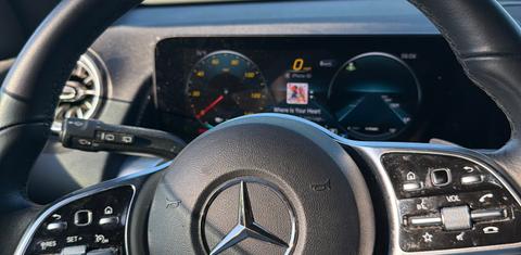 Mercedes-Benz EQB 2023