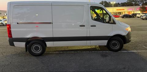 Mercedes-Benz Sprinter Crew 2026