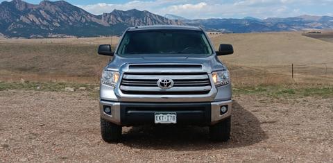 Toyota Tundra 2016