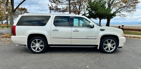 Cadillac Escalade ESV 2014