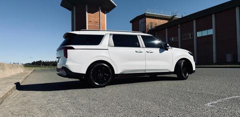 Kia CARNIVAL 2026