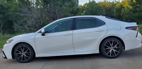 Toyota Camry 2021