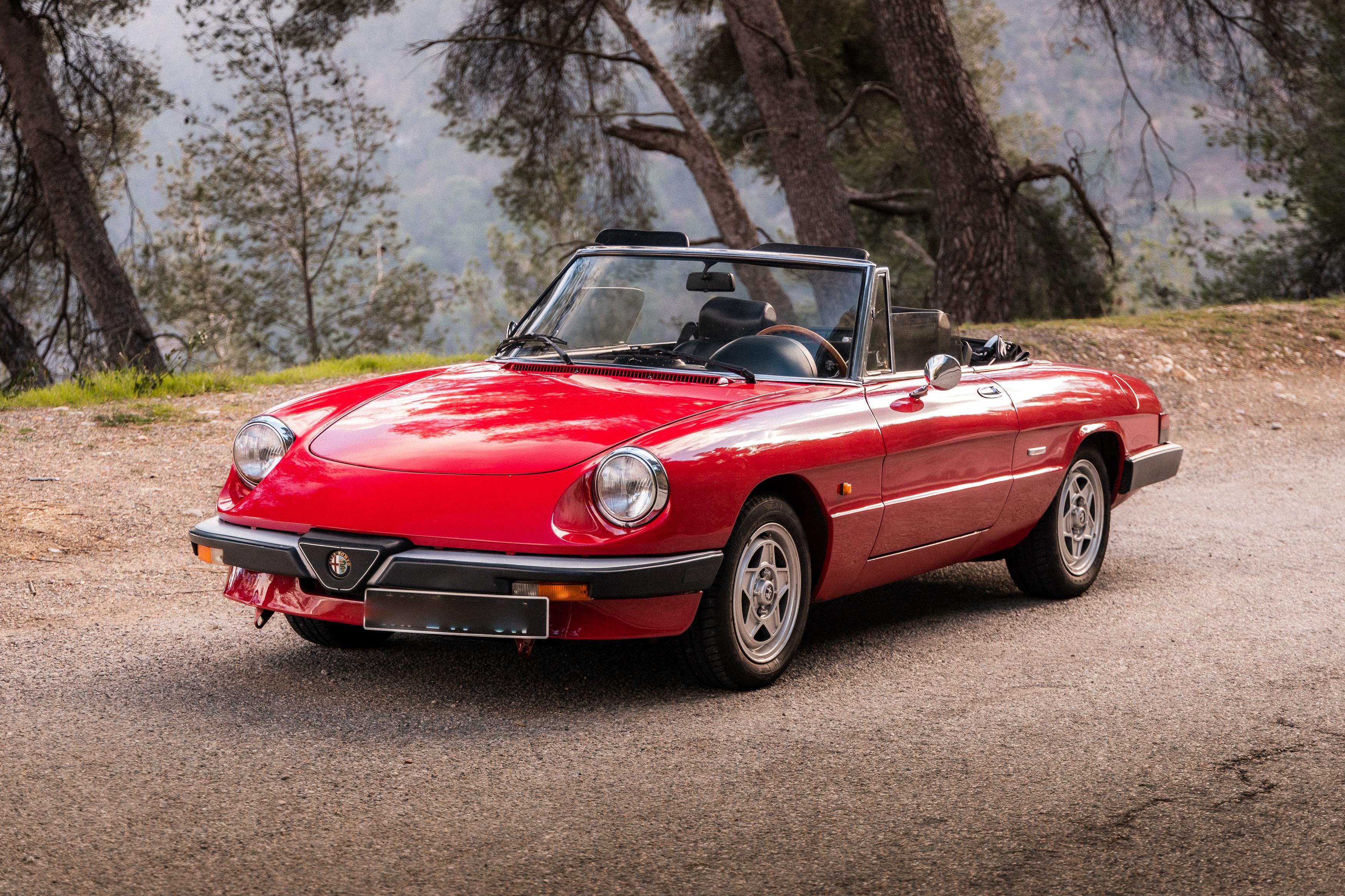 Alfa Romeo Spider 2000 1976 à Nice