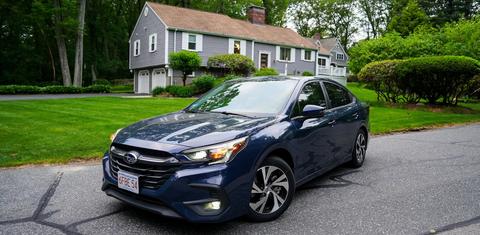 Subaru Legacy 2024