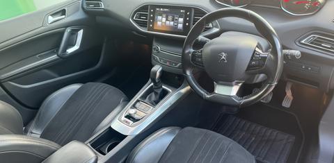 Peugeot 308 2015