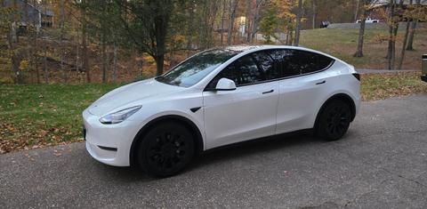 Tesla Model Y 2021