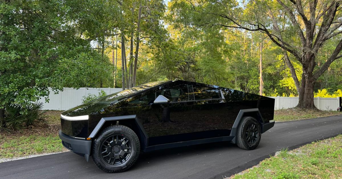 Tesla Cybertruck 2024 rental in Tampa, FL by Steven B. Turo