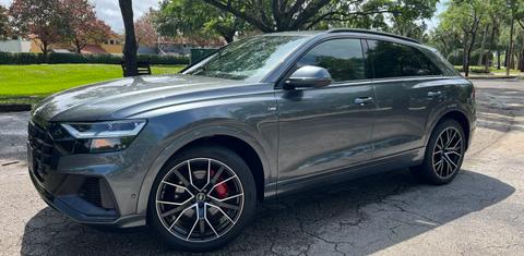 Audi Q8 2021