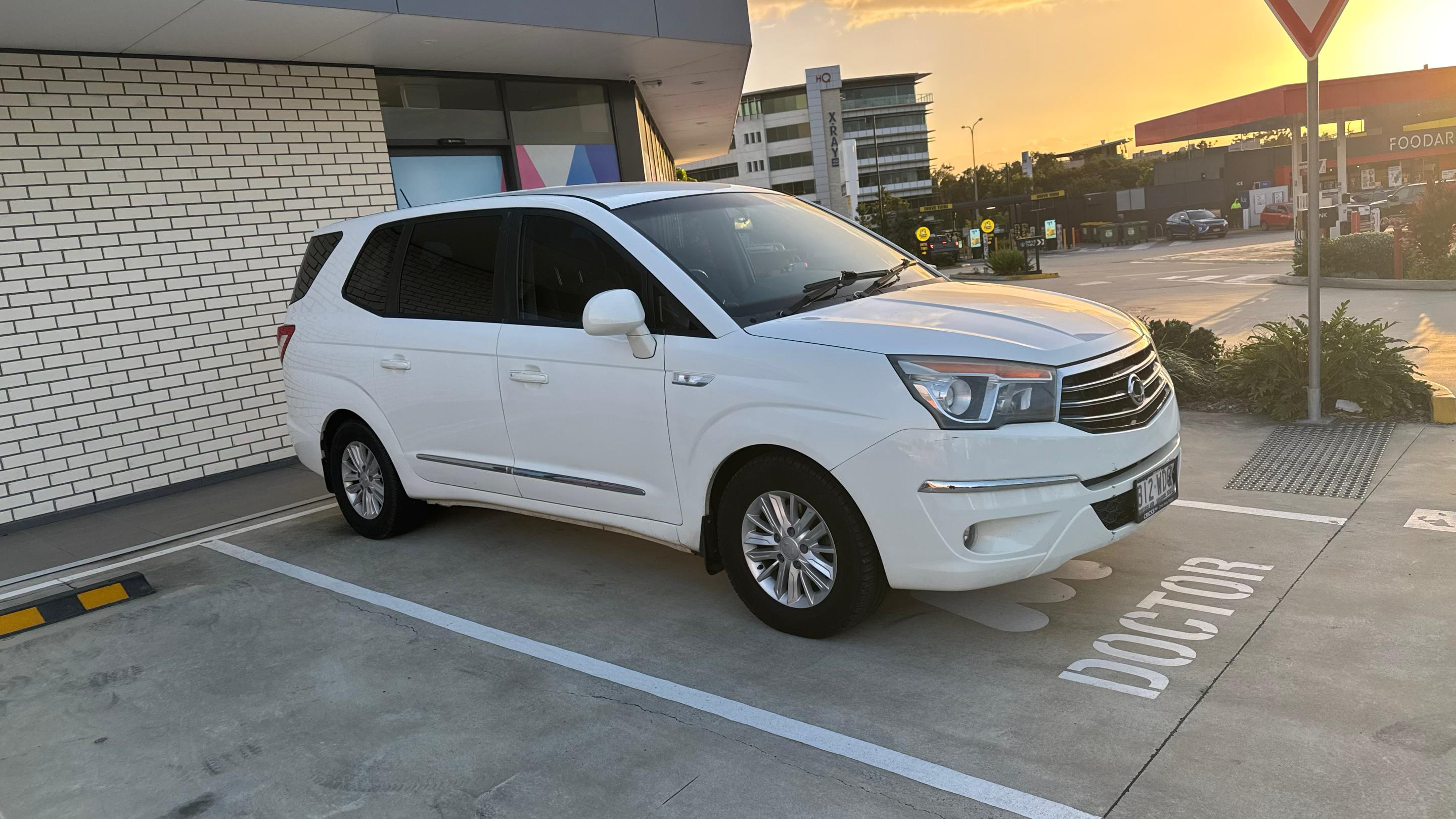SsangYong STAVIC 2014 in Robina