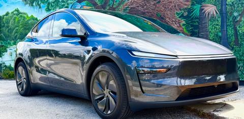 Tesla Model Y 2026