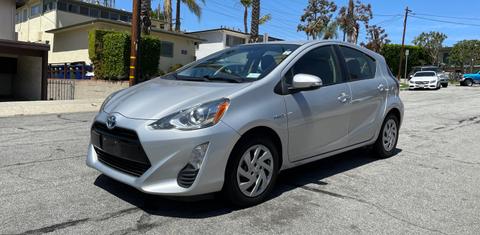 Toyota Prius c 2016