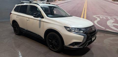 Mitsubishi OUTLANDER 2018