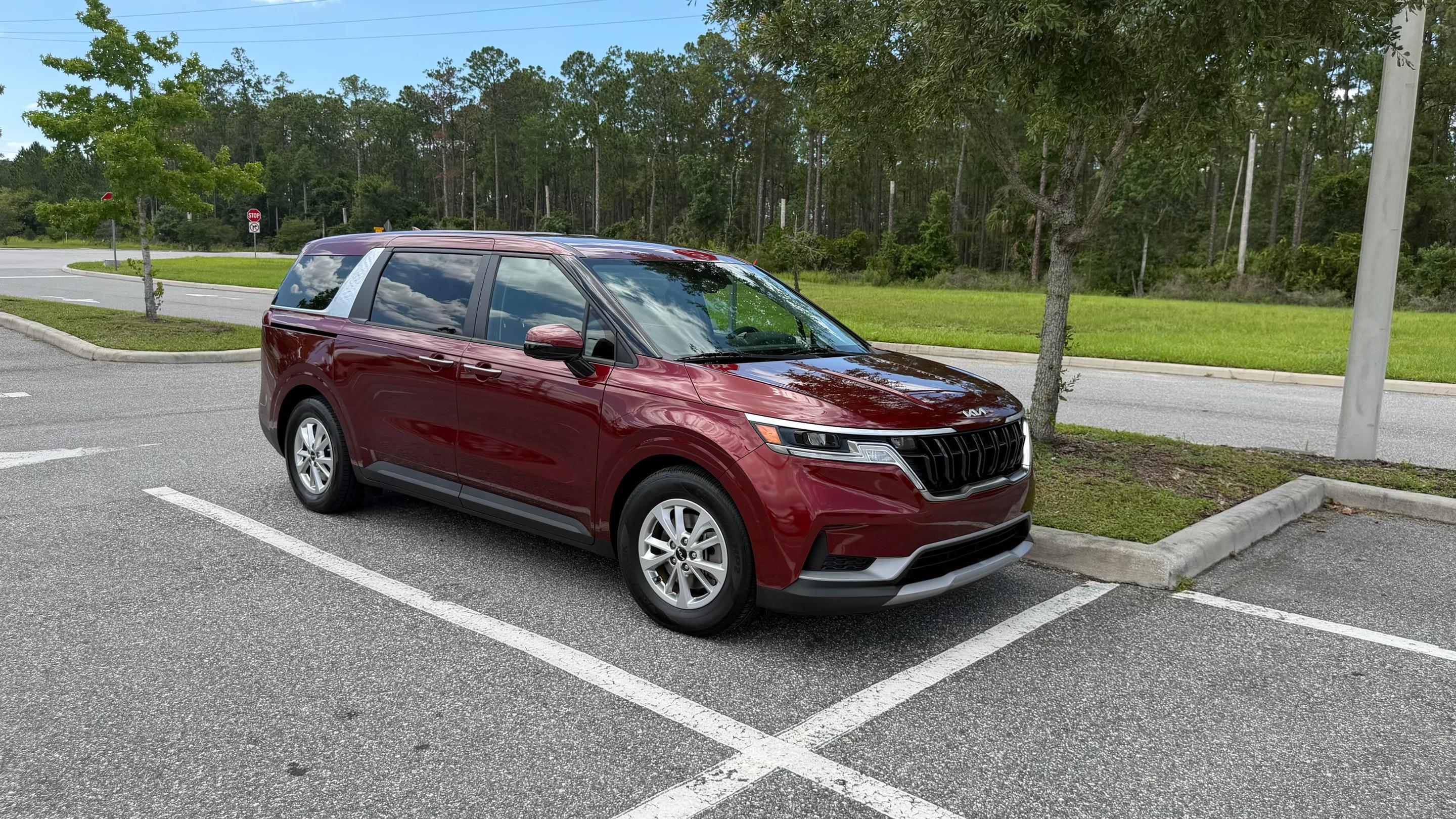 Kia Carnival 2024 in Sanford, FL