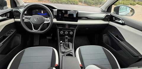 Volkswagen Taos 2025