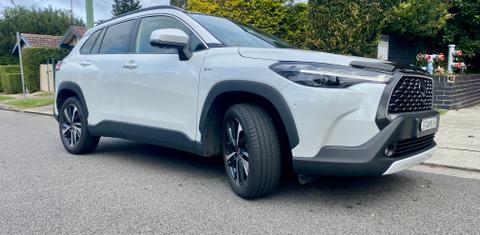 Toyota COROLLA CROSS 2024