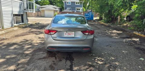 Chrysler 200 2015