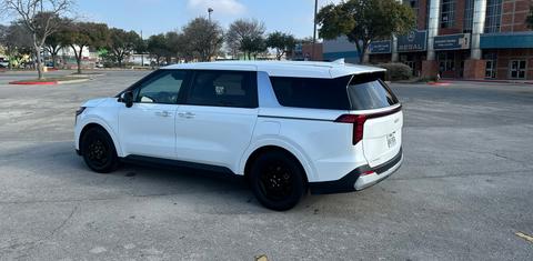 Kia Carnival 2025