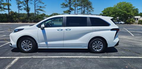 Toyota Sienna 2026