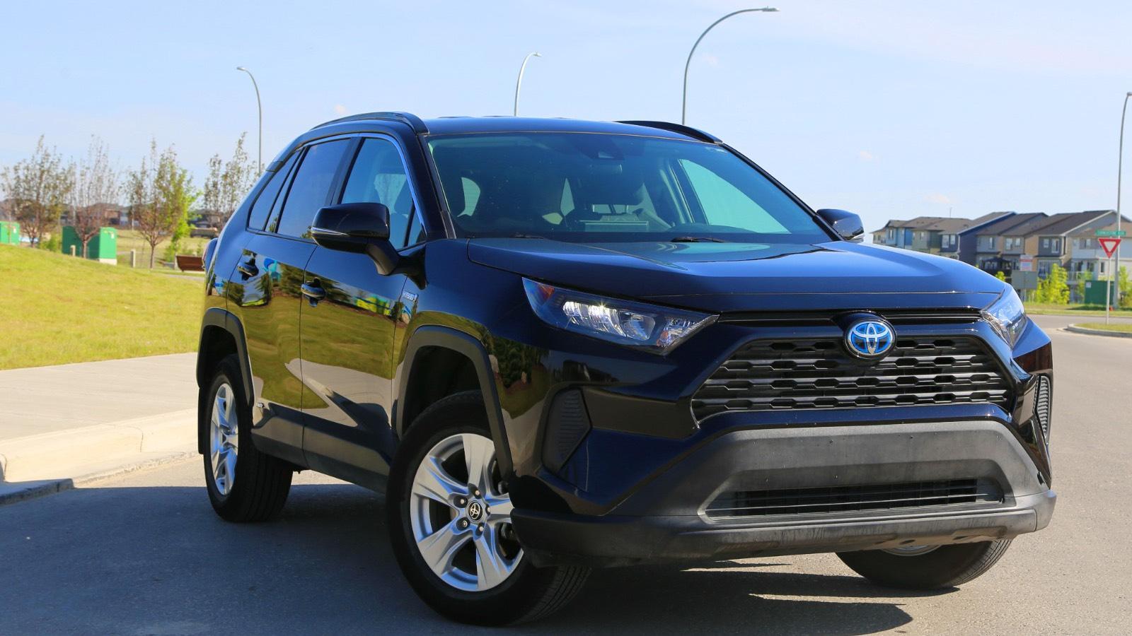 Toyota RAV4 Hybrid 2021 à 