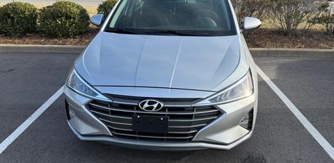 Hyundai Elantra 2020