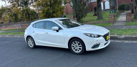 Mazda MAZDA3 2014