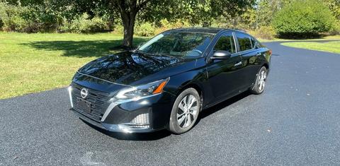 Nissan Altima 2024