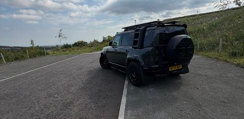 Land Rover 110 Defender 2025