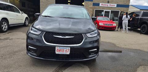Chrysler Pacifica 2023
