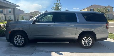 Chevrolet Suburban 2023