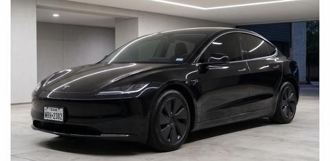 Tesla Model 3 2025