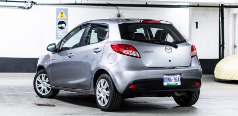 Mazda Mazda2 2013