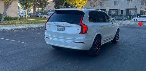 Volvo XC90 Plug-In Hybrid 2025