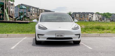 Tesla Model 3 2020