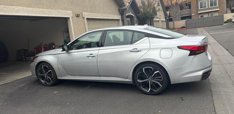 Nissan Altima 2023
