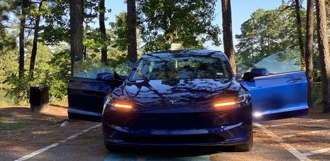 Tesla Model 3 2025