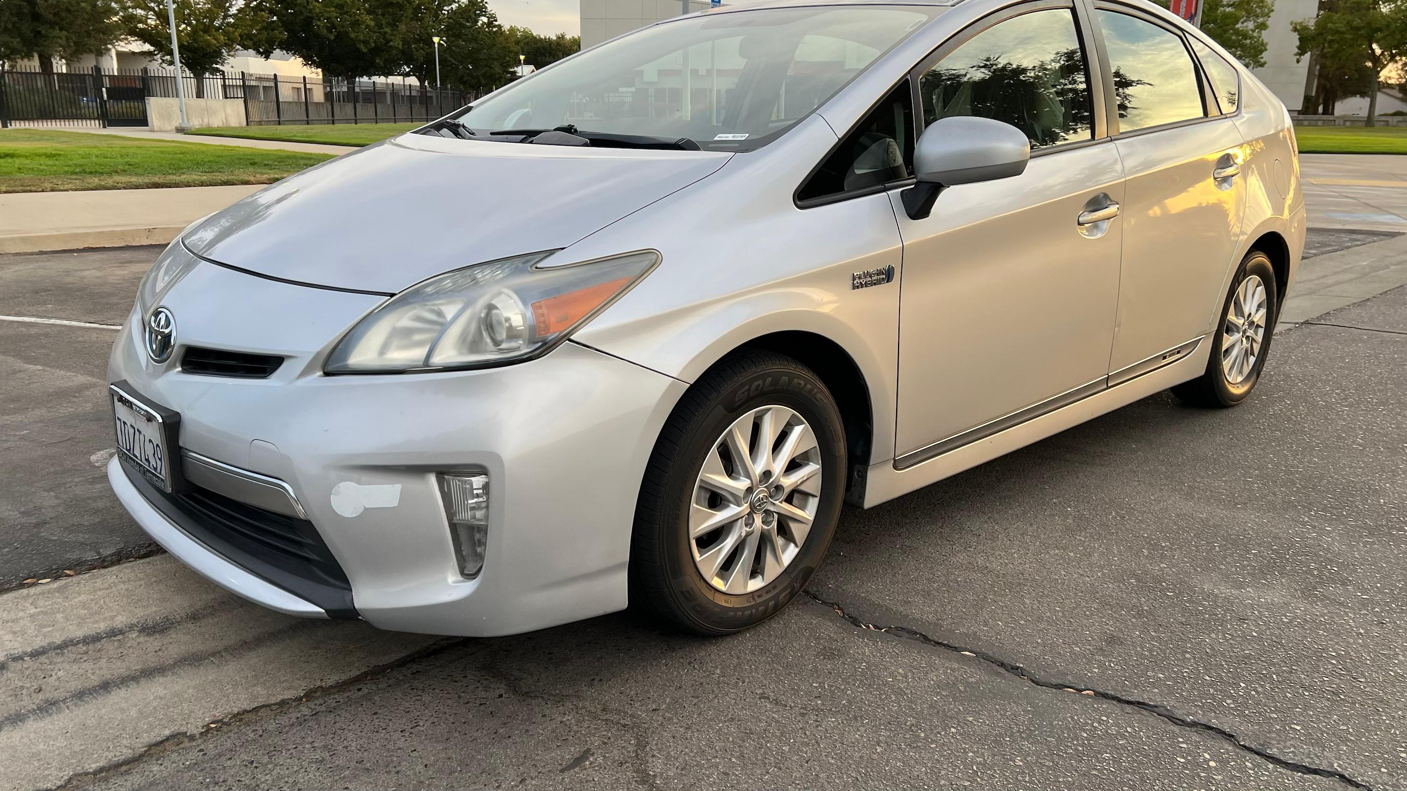 Toyota Prius Plug-In 2014 in Selma, CA