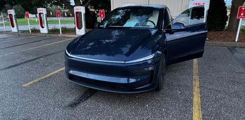 Tesla Model Y 2026