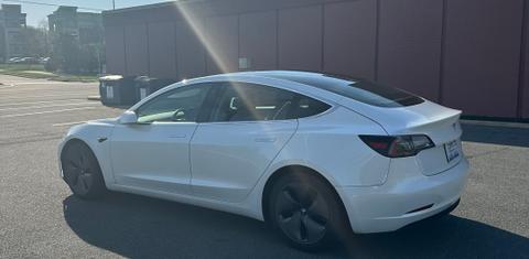 Tesla Model 3 2020