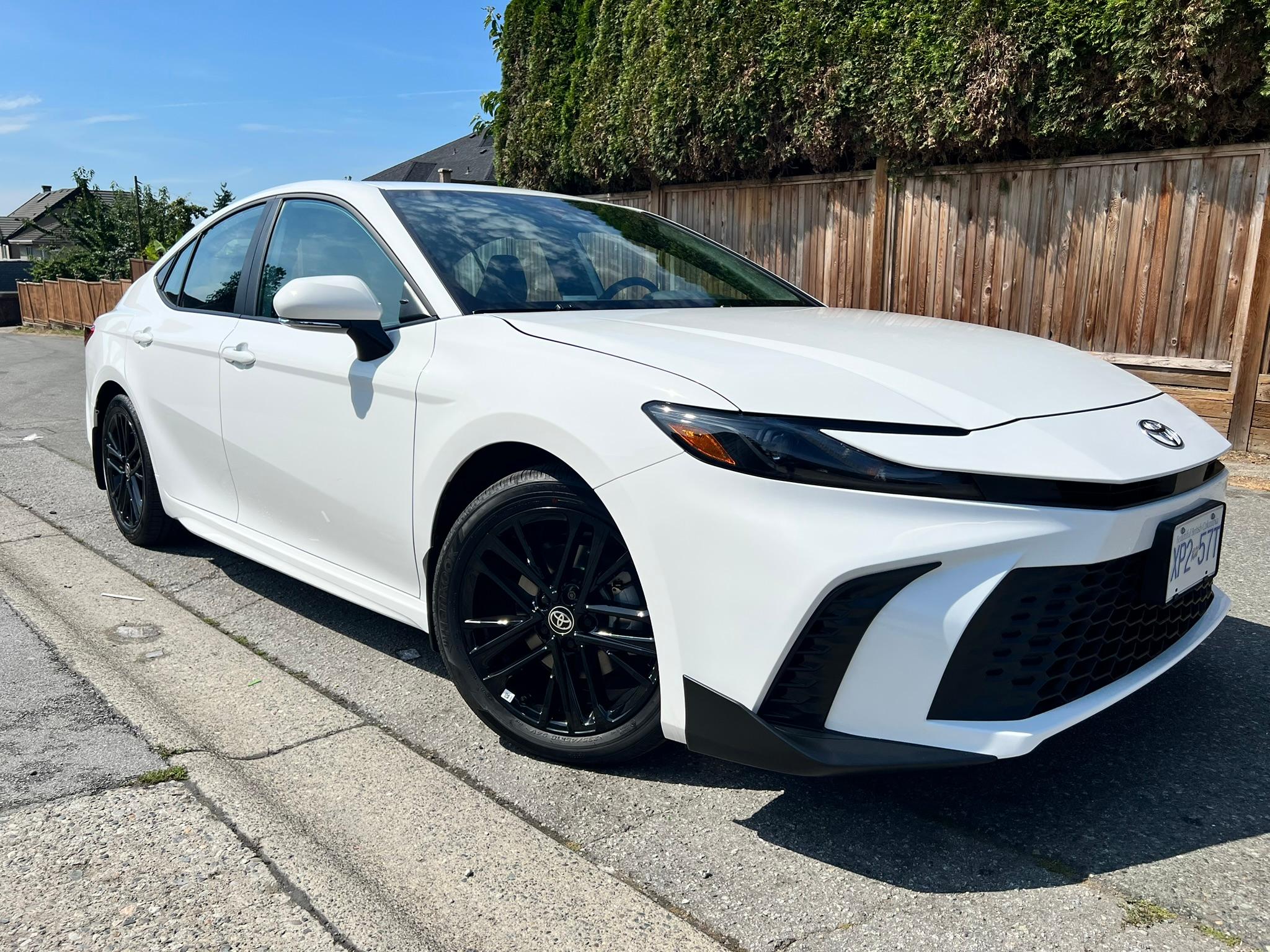 Toyota Camry Hybrid 2025 à Surrey, BC